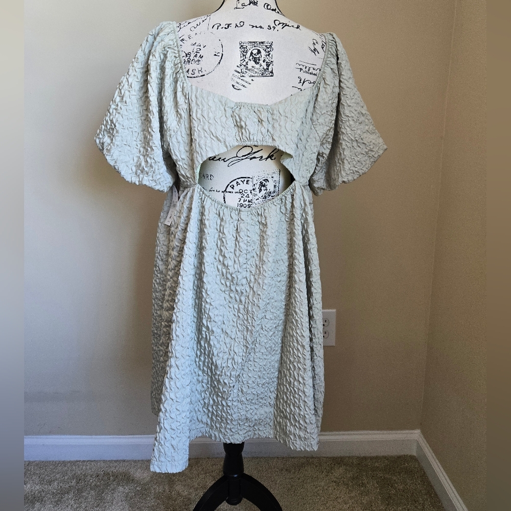 Arula Mini Dress Womens 1X Green Puff Sleeve Textured - Picture 4 of 12